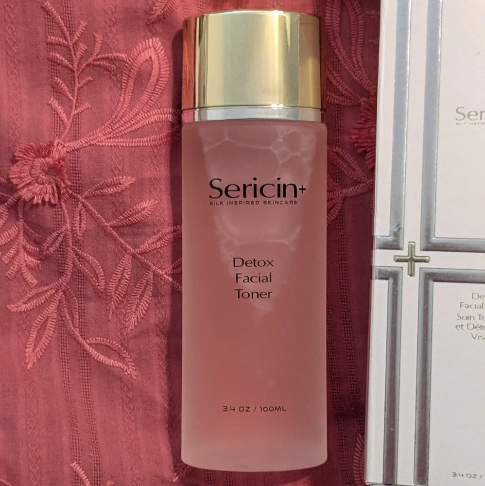 New Sericin+ Detox Facial Toner - New In Box